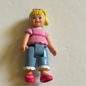 Happy family toys r us sister 2.5” doll